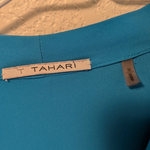 Tahari Blue Sleeveless Drape Top - Picture 3 of 5